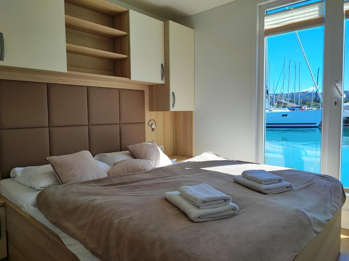 Hébergement de vacances Sea Lux Floating House Ajda