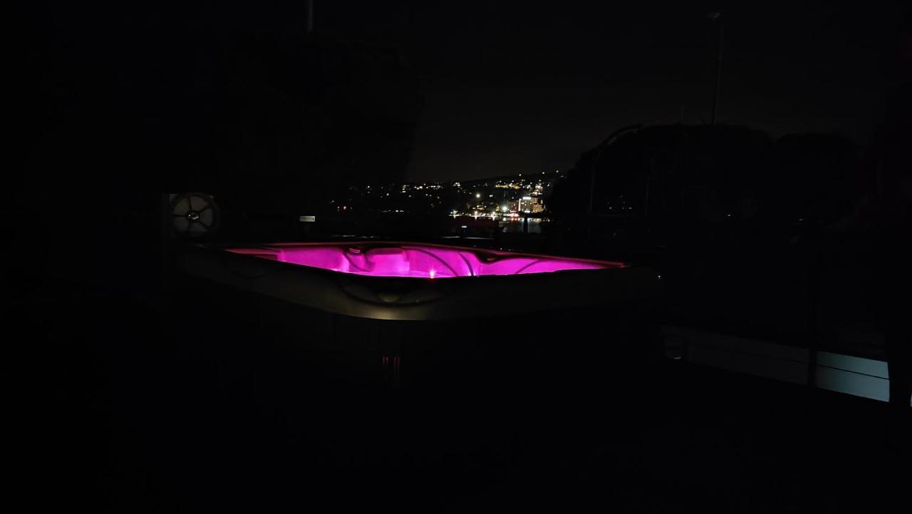 Sea Lux Floating House Ajda Hébergement de vacances
